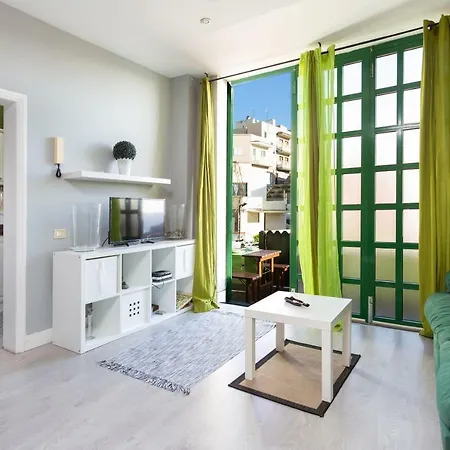 Nyaraló Home2book Stunning Sea Front House