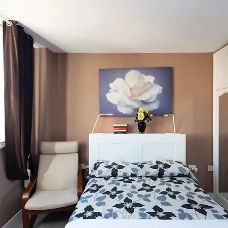 Home2book Stunning Sea Front House Сasa de vacaciones El Escobonal