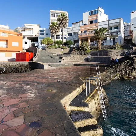 بيت للعطل Home2book Stunning Sea Front House